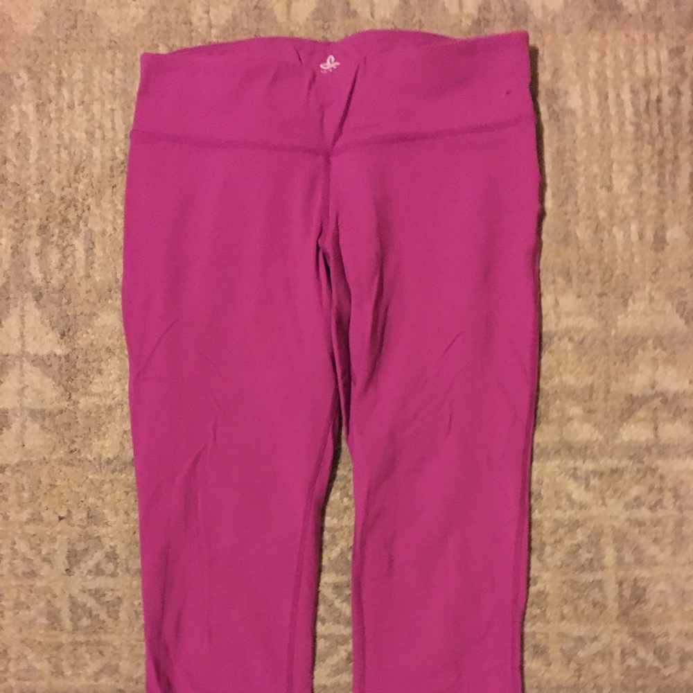 Prana Yoga Crops size small